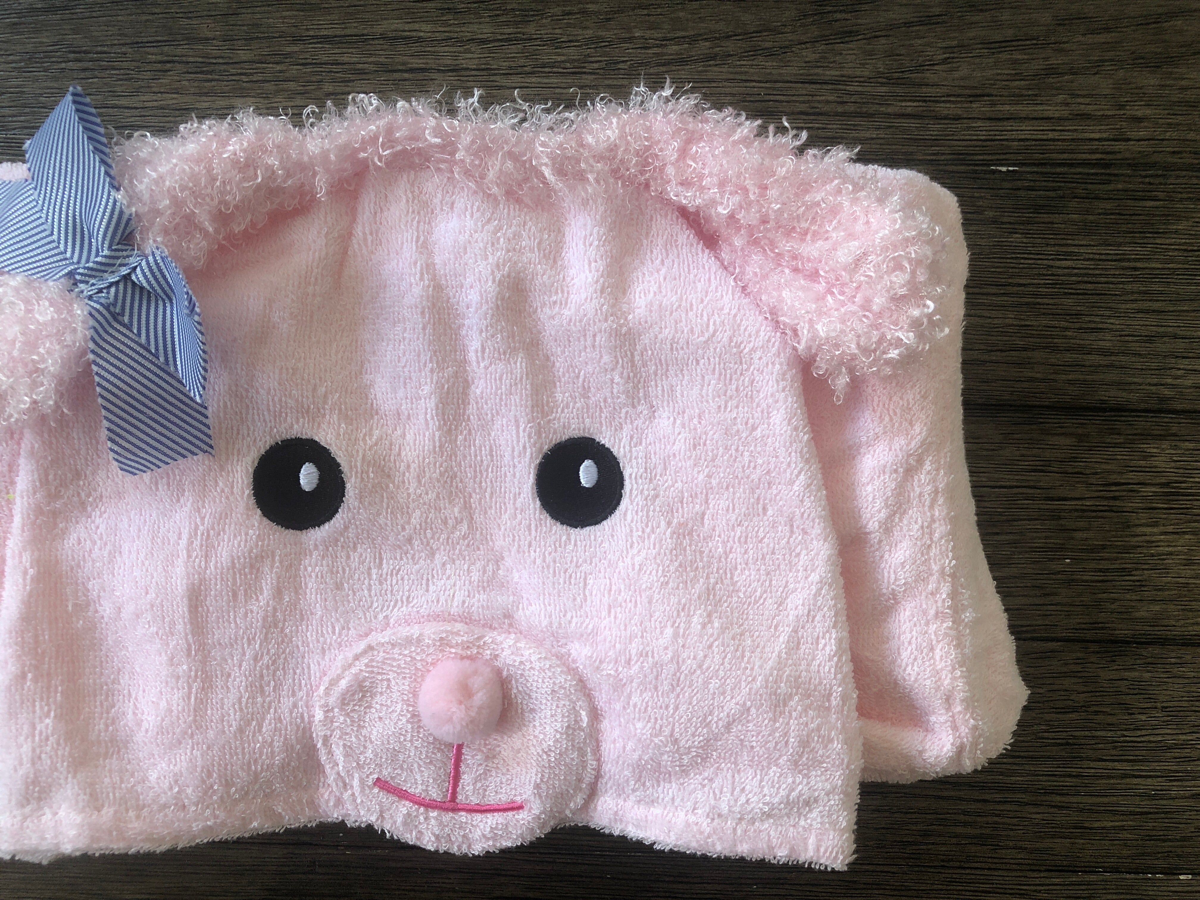 Hooded Bath Robe (Pink Sheep)